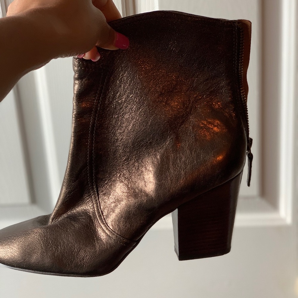 Nine West booties